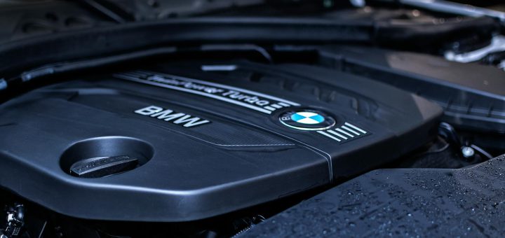 Motoryzacja: Hybryda, diesel czy benzyna – co wybrać w 2025 roku?