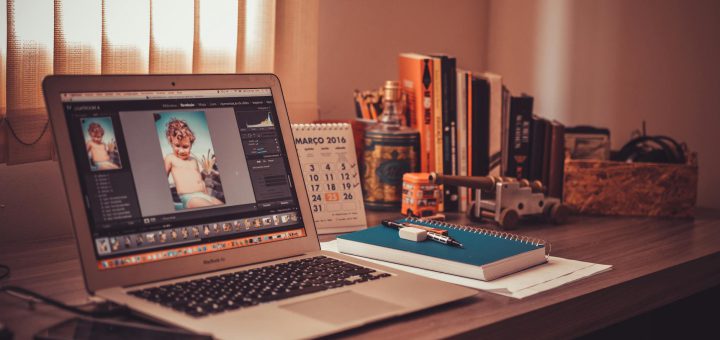 Praca: Freelancing – jak zacząć i na co uważać?